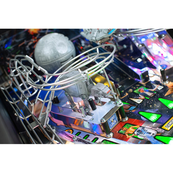 Empire137-1.jpg Star Wars: Fall of the Empire Pro Pinball Machine by Stern