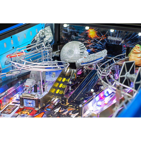 Empire31-1.jpg Star Wars: Fall of the Empire Limited Edition Pinball Machine by Stern