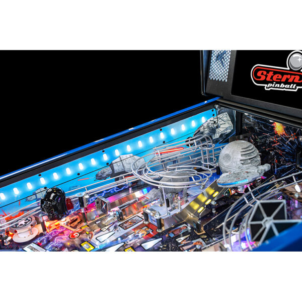 Empire40.jpg Star Wars: Fall of the Empire Limited Edition Pinball Machine by Stern