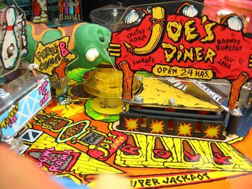 flintpf3.jpg Flintstones Pinball Machine by Williams
