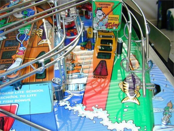 ftpf3.jpg Fish Tales Pinball Machine by Williams