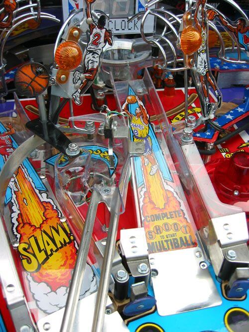 nbafbpf3.jpg NBA Fastbreak Pinball Machine by Bally